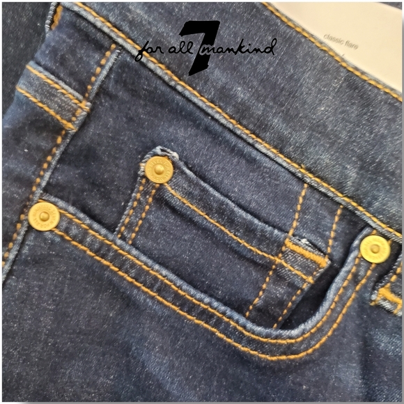 7 For All Mankind Highwaist Indigo Ali Slim Illusion Bootcut Flare Jeans Size 32 - Picture 8 of 11
